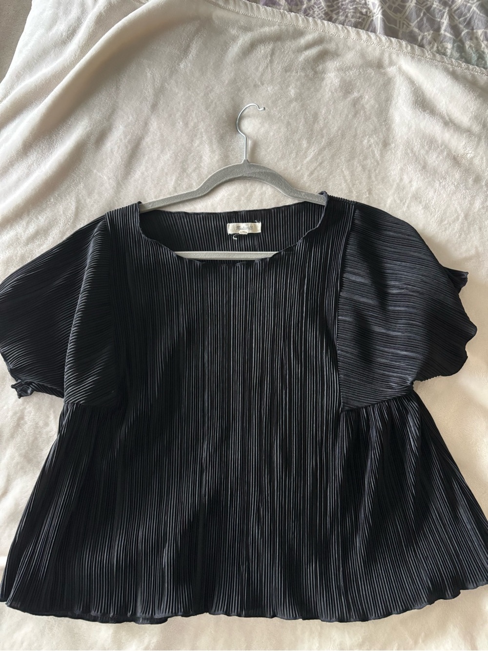 Madewell Black Pleated Short-Sleeve Blouse